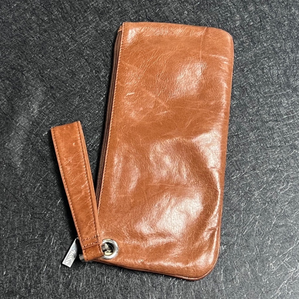 Hobo International Leather Wristlet Clutch Bag Cognac Brown - Picture 6 of 10